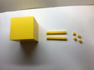 C:\Users\Joseba\Dropbox\Mi PC (Joseba1)\Desktop\VARIOS\MATERIAL EDUCATIVO\MATEMÁTICA MANIPULATIVA\GUARDAR COMO IMAGEN\1204 EN BLOQUES BASE 10.jpg